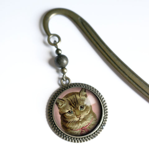 Victorian Tabby Cat Glass Cabochon Brass Book Hook / Bookmark