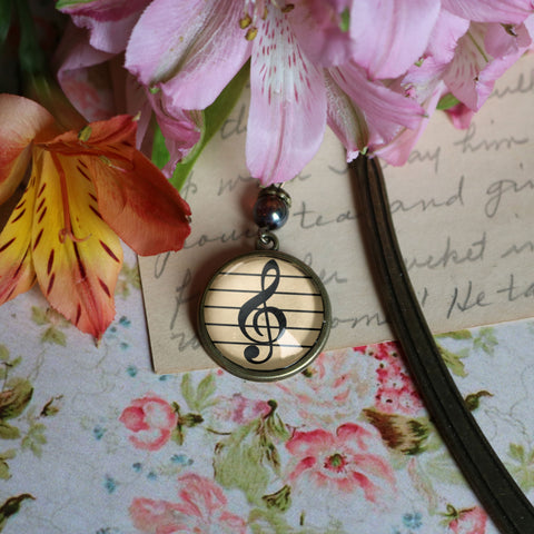 Treble Clef Glass Cabochon Brass Book Hook / Bookmark for Musicians, Singers, Music Teachers