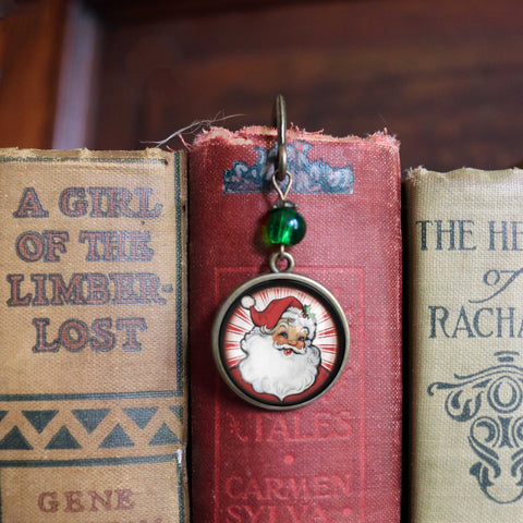 Retro Santa Glass Cabochon Brass Book Hook / Bookmark - with green background and red ccent bead