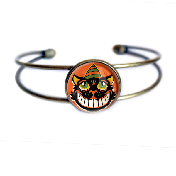 Moonlit Cat Goth / Halloween Cuff Bracelet with Glass Cabochon on Bronze
