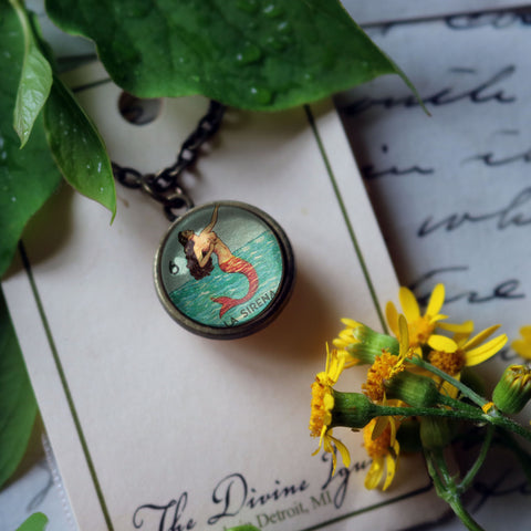 La Sirena Simple Reversible Loteria Mermaid Pendant Necklace