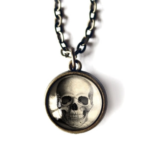 Pale Human Skull Simple Reversible Pendant Necklace