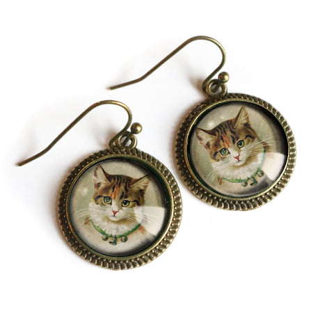 Victorian Calico Cat Vintage Inspired Drop / Dangle Earrings