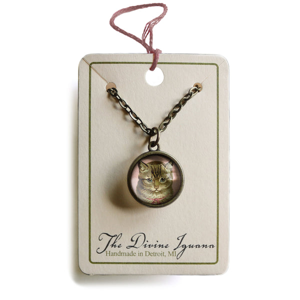 Victorian Tabby Cat Simple Reversible Glass Cabochon Pendant Necklace