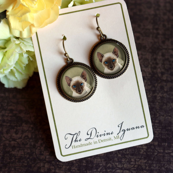 Siamese Cat Glass Cabochon Earrings