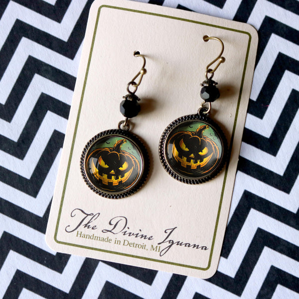 Spooky Black Retro Halloween Jack-O-Lantern Vintage Inspired Drop / Dangle Earrings