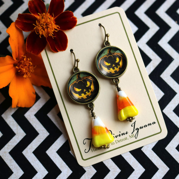 Spooky Black Retro Halloween Jack O Lantern w/ Candy Corn Drop / Dangle Earrings