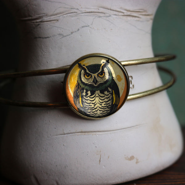 Retro Halloween Owl Cuff Bracelet / Bangle in Antique Brass