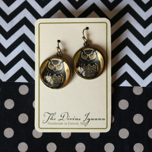 Vintage Owl Retro Halloween Vintage Inspired Drop / Dangle Earrings