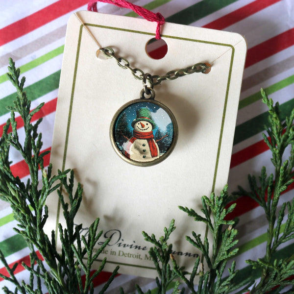 Victorian Snowman Simple Reversible Retro Christmas Glass Cabochon Pendant Necklace