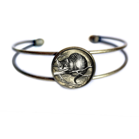 Alice in Wonderland Cheshire Cat Adjustable Charm Bracelet / Bangle in Antique Brass