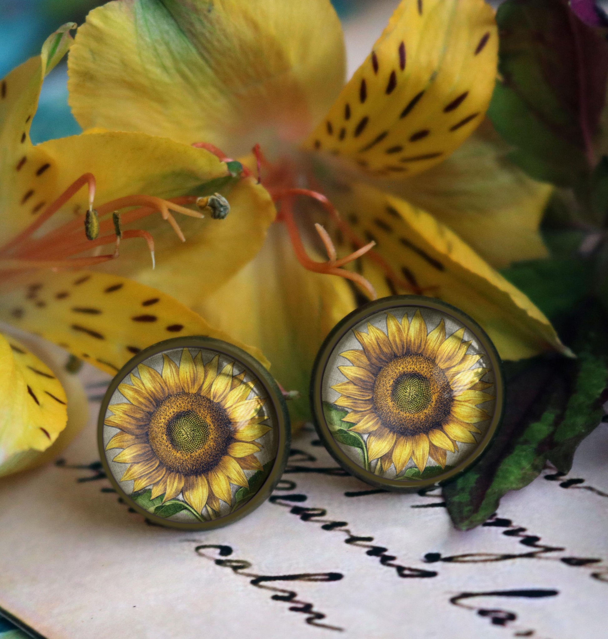 Sunflower Vintage Inspired Stud Earrings