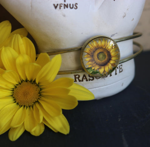 Summer Sunflower Brass and Glass Cabochon Wire Cuff Cottagecore Bracelet