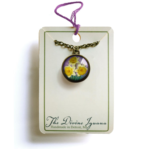 Art Nouveau Daffodil Simple Reversible Pendant Necklace