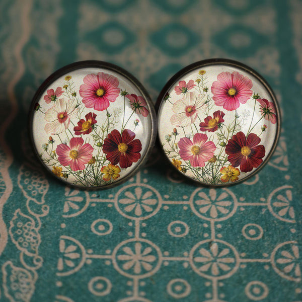 Cosmo Flowers Vintage Inspired Stud Earrings