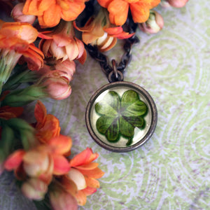 Four Leaf Clover Simple Reversible Pendant Necklace