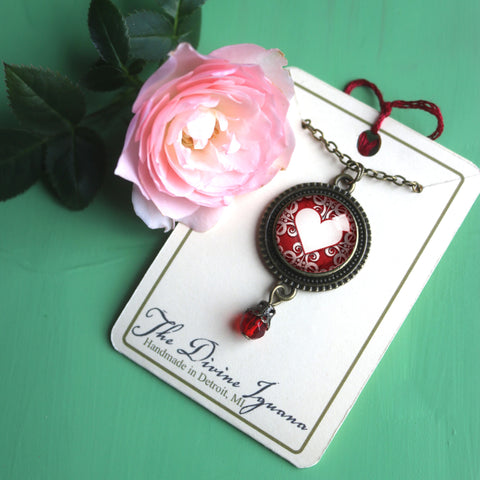 Elegant Heart Pendant Necklace with Bead Accent