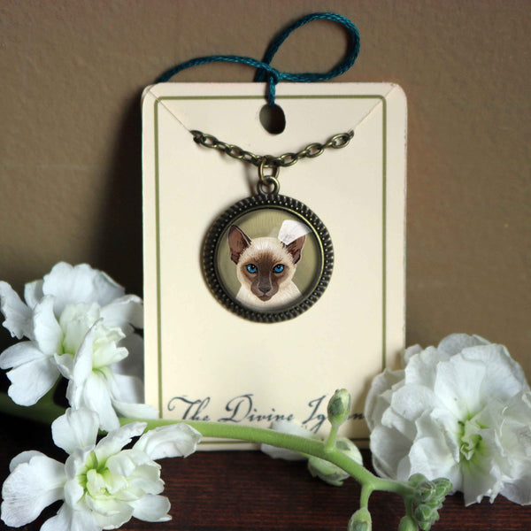 Siamese Cat Pendant Necklace