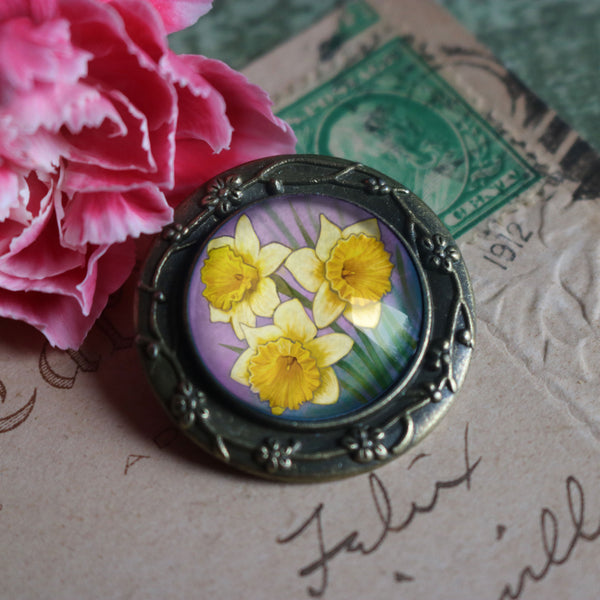 Art Nouveau Daffodil Vintage Inspired Pin Brooch