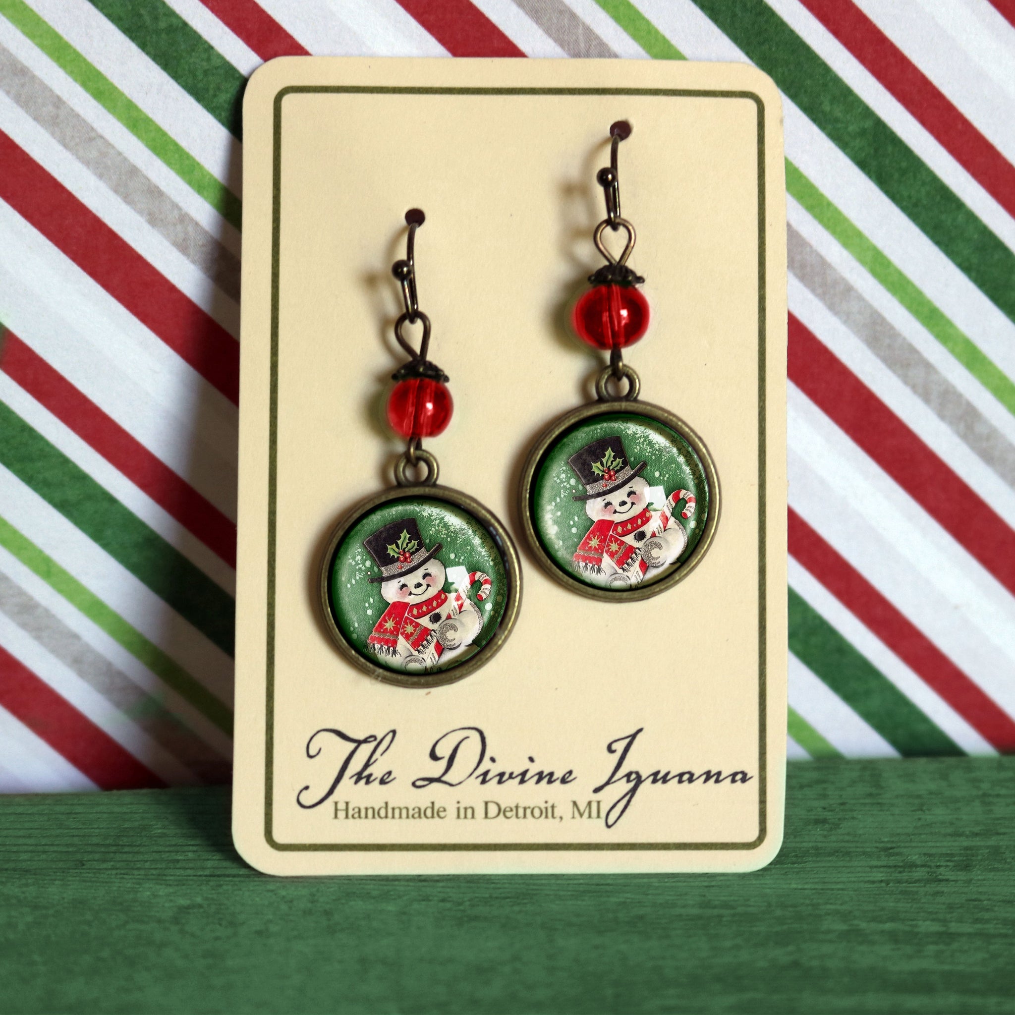 Retro Snowman Vintage Inspired Drop / Dangle Earrings