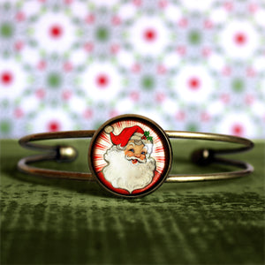 Retro Santa on Red Background Cuff Bracelet / Bangle in Antique Brass